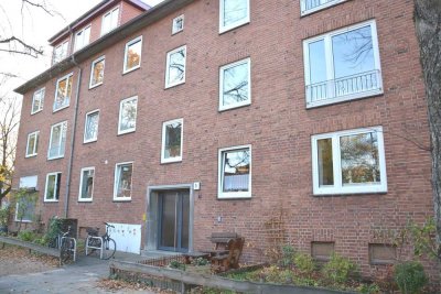 Im beliebten Barmbek-Süd! Vermietete 2,5 Zimmer-Wohnung