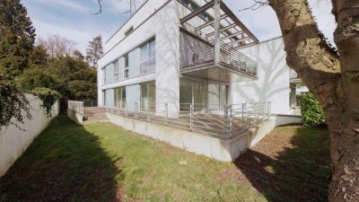 Modern, Hell, Gross - 4 Zimmer-Maisonette-Wohnung im Dichterviertel