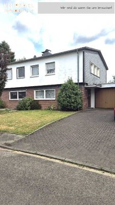 VIERSEN  GEPFLEGTES DOPPELHAUSHÄLFTE  IN RUHIGE LAGE - SCHÖNES GRUNDSTÜCK -  GARAGE AM HAUS