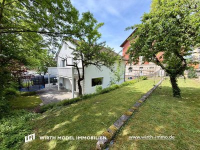Saniertes Freistehendes Einfamilienhaus mit Carport in bester Lage Schweinfurts