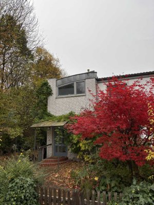 Idyllisches Reihenendhaus mit großen Garten in Wettbergen-West