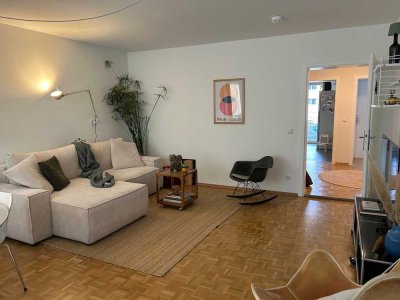 Schwabing - Schöne 3-Zimmer Wohnung mit zwei Balkonen, frisch renoviert!
