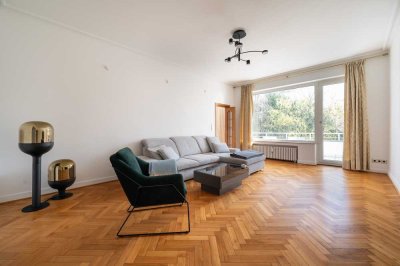 Möblierte Altbauwohnung mit hohen Decken und Balkon im Zooviertel