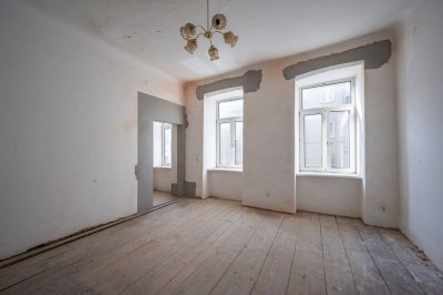 ++NEU++ 2-Zimmer Altbau-Wohnung (sanierungsbedürftig) - gut adaptierbarer Grundriss