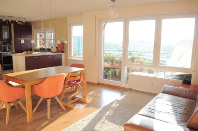 Wohnen mit Weitblick, 4 Zimmer mit großem Westbalkon