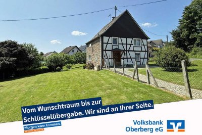Fachwerkidylle auf großem Grundstück  Wohnen in ruhiger Lage von Nümbrecht