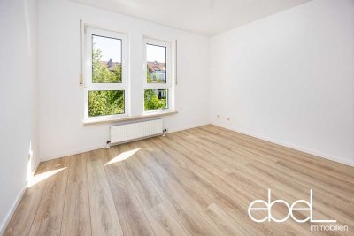 OFFENBACH I WILHEMSPLATZ I 2- ZIMMER WOHNUNG I BALKON I AUFZUG