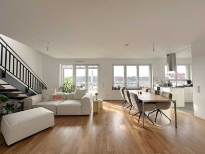 Luxus Maisonette-Wohnung mit Dachterrasse, Einbauküche, Parkplatz, Tolle Lage