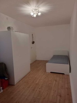 Möbliertes Zimmer frei in moderner 2er-WG – Boxbergring 12, Heidelberg!
