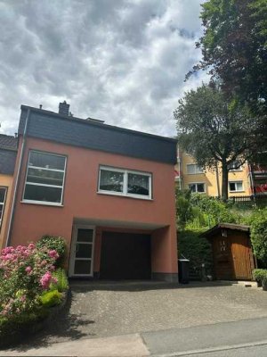 Kleines Einfamilienhaus in sonniger Lage von Siegen Lindenberg