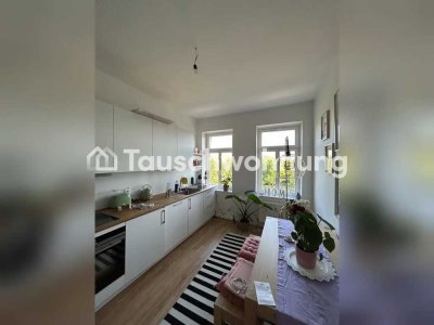 Tauschwohnung: 1 RW mit schöner EBK gegen 3 RW