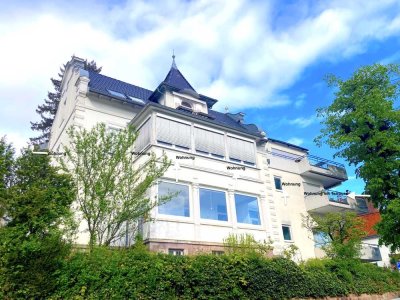 Herrschaftliche Wohnung mit großer Terrasse und Wintergarten in begehrter Wohnlage in Baden-Baden