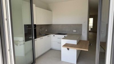 Komfortable 2-Zimmer Wohnung mit Traumküche in der Weststadt - ideal für Senioren (60+)