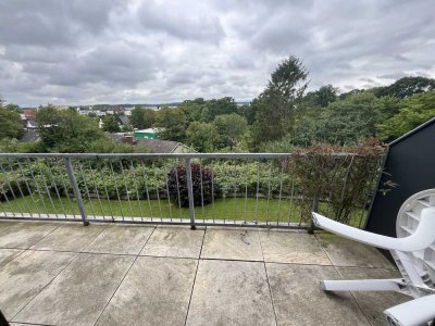 Möblierte 3-Raum-Maisonette-Wohnung mit Förde-Blick