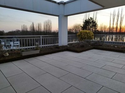 3,5-Zi.-Penthousewohnung mit Seeblick und großer Dachterrasse - PROVISIONSFREI
