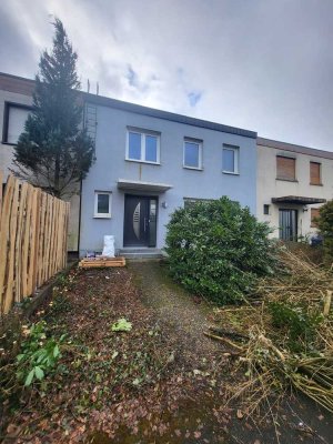 Haus in Renovierung mit viel Potenzial – Ideal für Familie