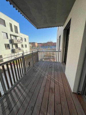 NEUBAU |   Helle 2-Zimmer-Wohnung mit toller Aussicht, Einbauküche und Balkon