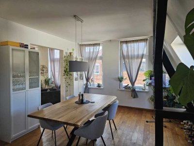 Helle 4-Zimmer Dachgeschosswohnung in Kiel-Pries