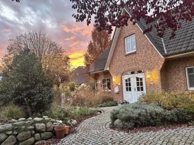 NORDISCHER LANDHAUS-CHARME MIT SEPARATEM BÜRO