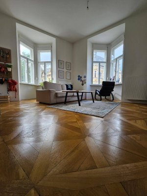 Charmante Altbauwohnung im Herz-Jesu-Viertel | Juli–Februar 2026 | voll möbliert