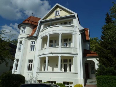 2 Zimmer*Kurpark*exklusive Lage*saniert*möbliert*ab 01.02.2026*vermietbar als Ferienwohnung