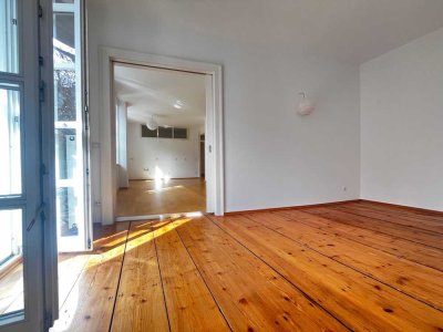 Stil trifft Ruhe: Altbauwohnung mit Charme & Balkon im Herzen von Haidhausen
