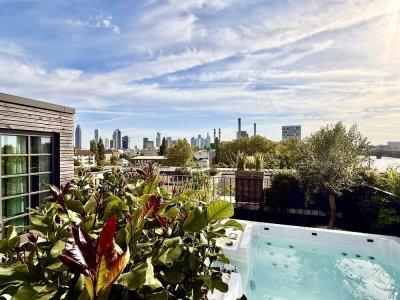Einzigartige Penthouse direkt am Main mit Dachterrasse, Skylineblick, Jacuzzi, Kamin…