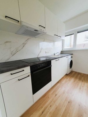 Modernisierte 3-Zimmer-Wohnung mit Balkon & Aufzug - Ruhig, zentral und sofort bezugsfrei!