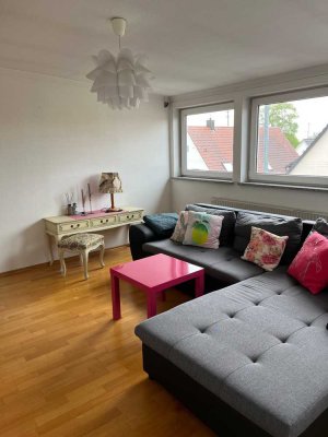 Schöne 2,5 Zimmer-Dachgeschoßwohnung in ruhiger Lage in einem 2 Familienhaus