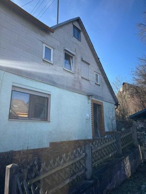 Einfamilienhaus - freistehend - in Nordhalben mit ca. 140 m² Wohnfläche