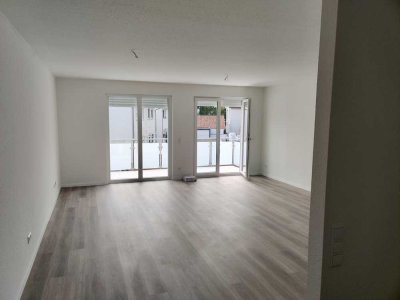 Moderne 2-Zimmer-Wohnung mit Einbauküche, Stellplatz & Aufzug nahe Innenstadt Rastatt