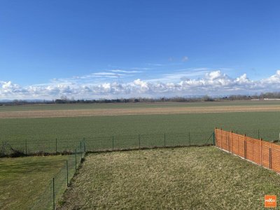 Moderne Doppelhaushälfte mit Schneebergblick