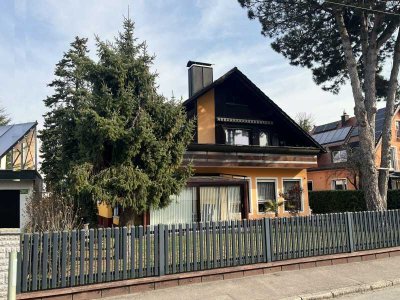 ruhige Siedlungslage - über 450 m² Nfl. - EFH/ZFH