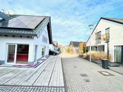 Freistehendes Einfamilienhaus inkl. Küche in Sackgasse (keine Durchfahrtsstraße)Wärmepumpe/PV-Anlage