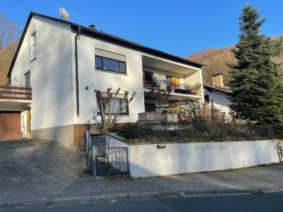 2 Zimmer DG-Wohnung in sonniger Toplage Waldaschaff