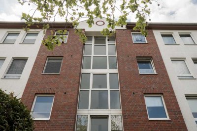 Modern, großzügig geschnitten, Laminat, großer Balkon, gute Dämmung