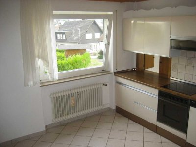 Ansprechende 4-Zimmer-Wohnung mit Einbauküche in Taunusstein