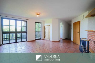 Zu vermieten!
Einzigartige 3-Zimmer Maisonette-Wohnung mitten in Günzburg – Stadtmauer inklusive!