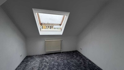Charmante Dachgeschosswohnung in ruhiger Lage von Reinickendorf