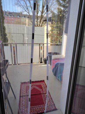 Helles WG-Zimmer (20 m²) mit Balkon – 400€ warm