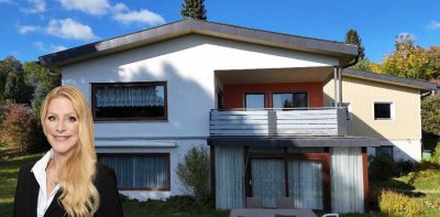 Wohnen am Göllesberg! Zweifamilienhaus mit traumhaftem Grundstück