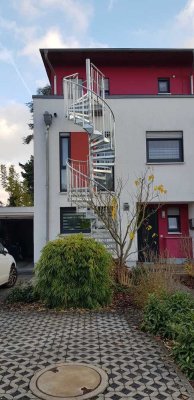 Für Pendler! Modernes Studio mit 2 Balkonen in Maintal