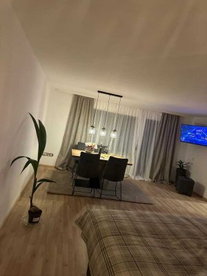 Bezugsfertige voll möblierte Wohnung mit Terrasse in Ulm-Böfingen