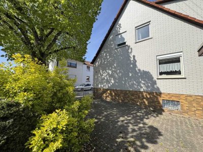 Einfamilienhaus auf tollem Grundstück und großem beheizten Gartenhaus