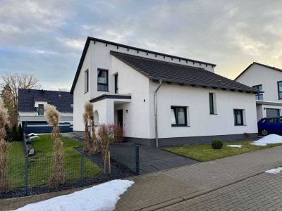 -reserviert- Exklusives Einfamilienhaus in bester Lage