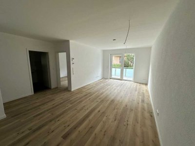 � **Neue 2,5-Zimmer-Wohnung mit sonnigem Balkon im Herzen von Sulz am Neckar**