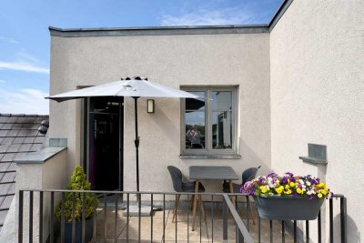 Provisionsfrei: Ruhige Dachgeschosswohnung mit Balkon zum Innenhof  in Babelsberg