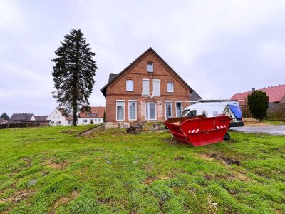 Teilsaniertes Ein-/Zweifamilienhaus mit zusätzlicher Bauoption in Obernkirchen