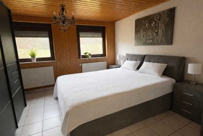 Charmante 4,5-Zimmer-Wohnung mit großzügiger Dachterrasse.