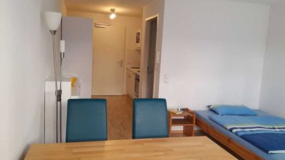 Möbliertes Apartment direkt gegenüber der Uni.